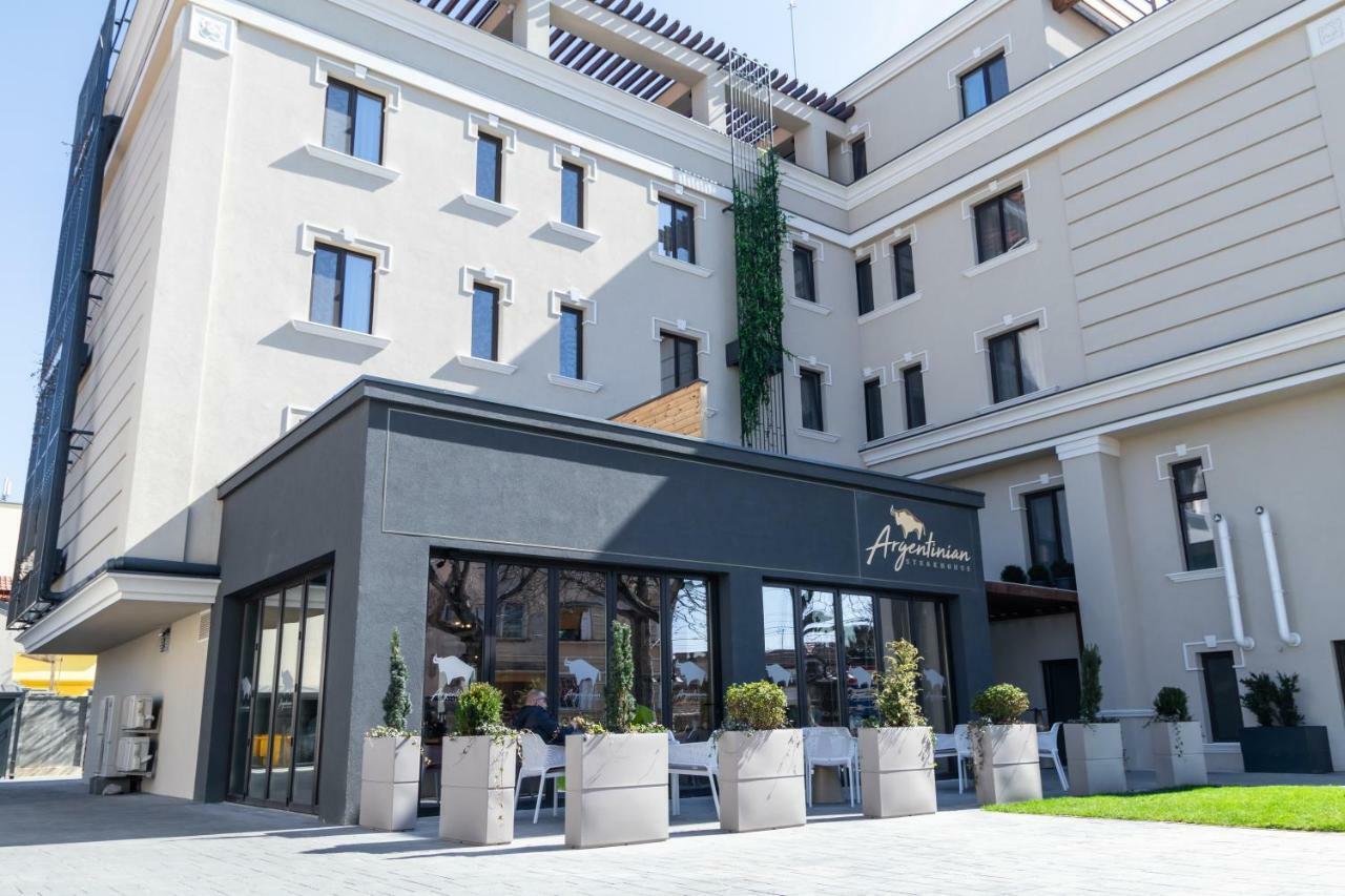 Hotel Del Corso Тімішоара Екстер'єр фото
